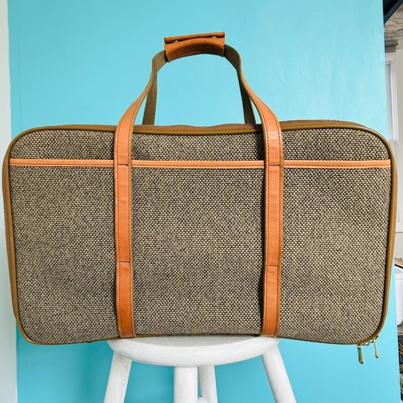 Hartmann Tweed & Leather Trim Expandable 3 Compartment Travel Bag - Picture 5 of 16
